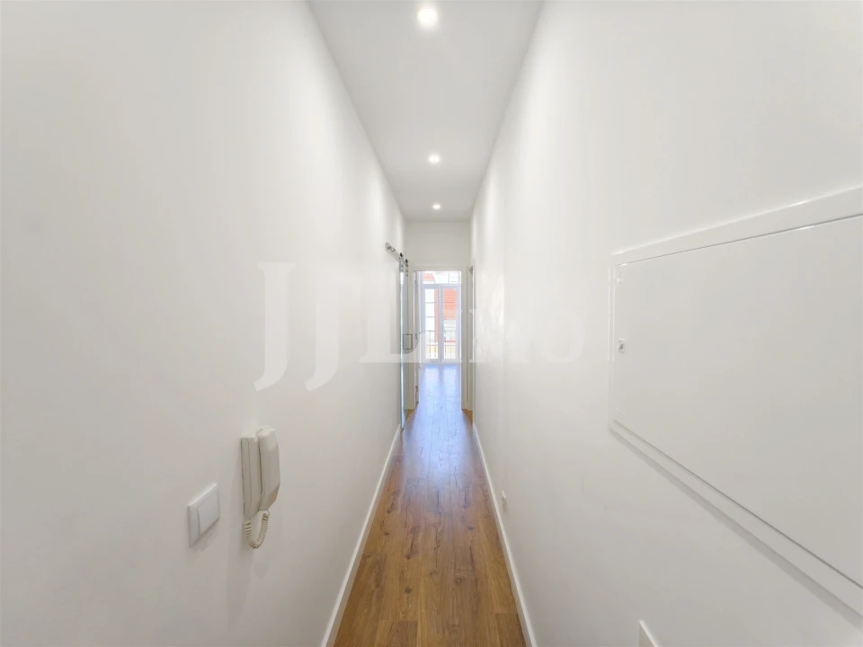 Apartamento T3 para Arrendamento em Arroios Foto 9