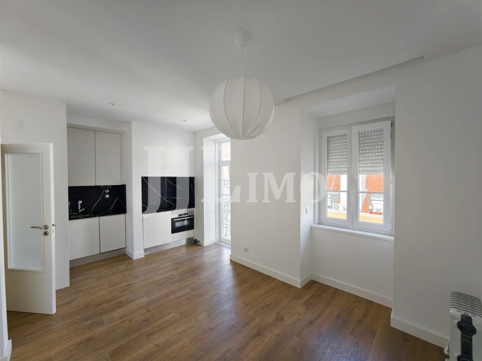 Apartamento T3 para Arrendamento em Arroios Foto 10