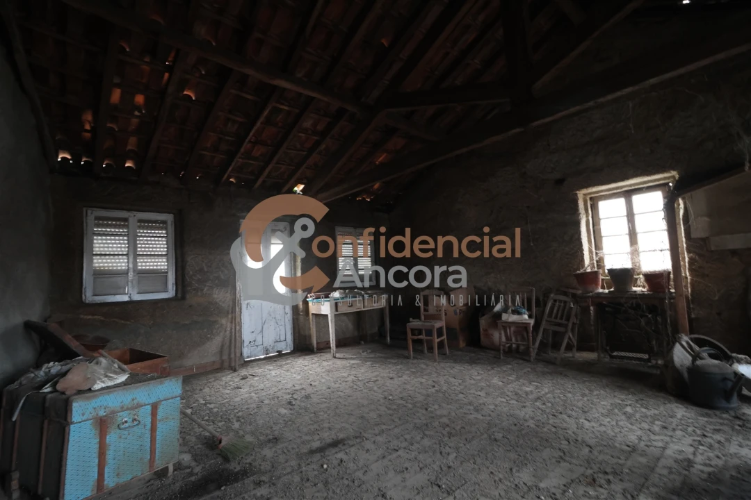 Moradia T3 para Venda em Nespereira Foto 16