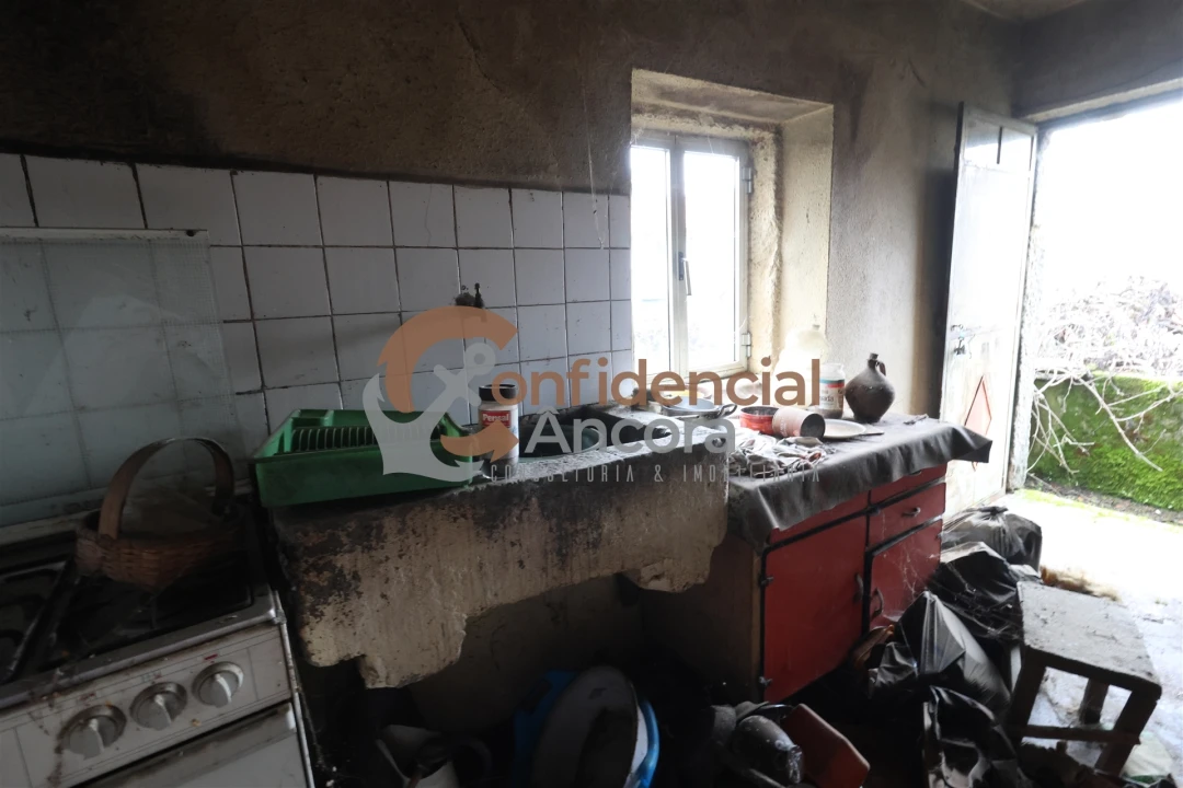 Moradia T3 para Venda em Nespereira Foto 14