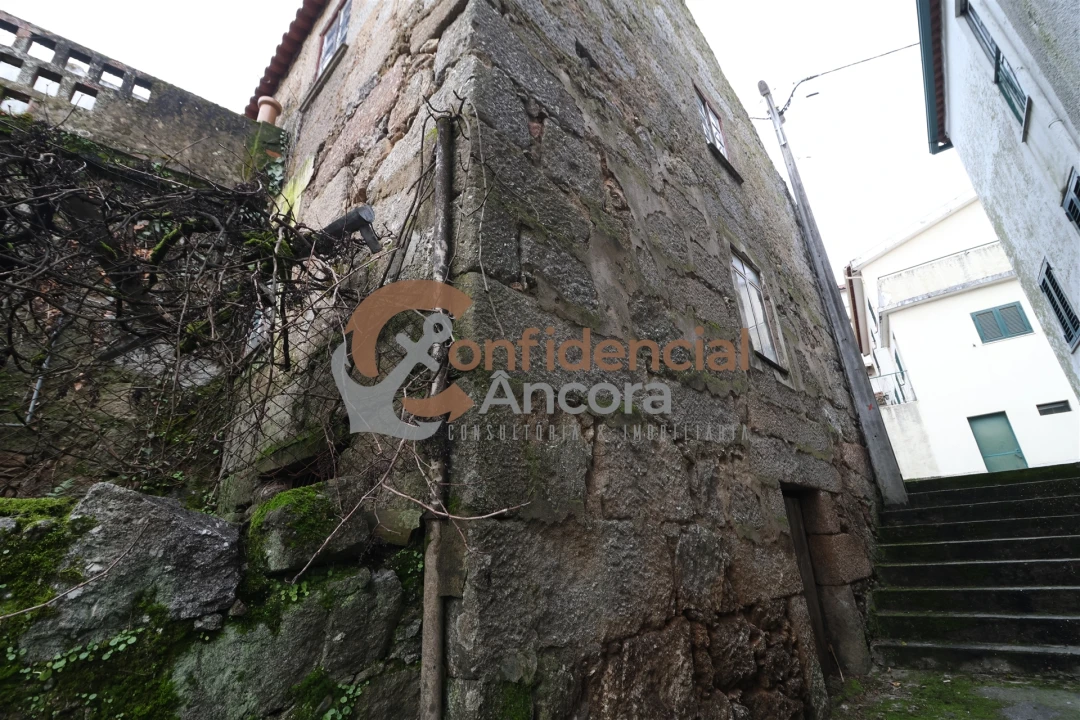 Moradia T3 para Venda em Nespereira Foto 8