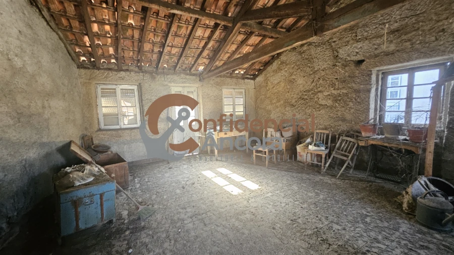 Moradia T3 para Venda em Nespereira Foto 6