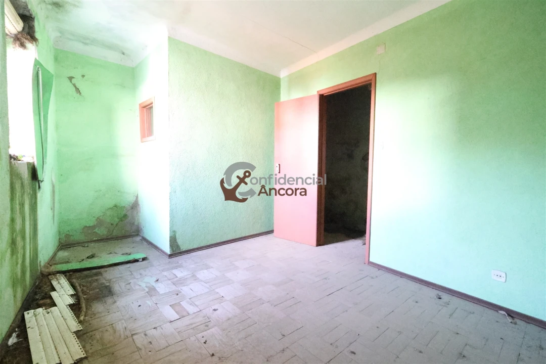 Moradia T2 para Venda em Folgosinho Foto 12