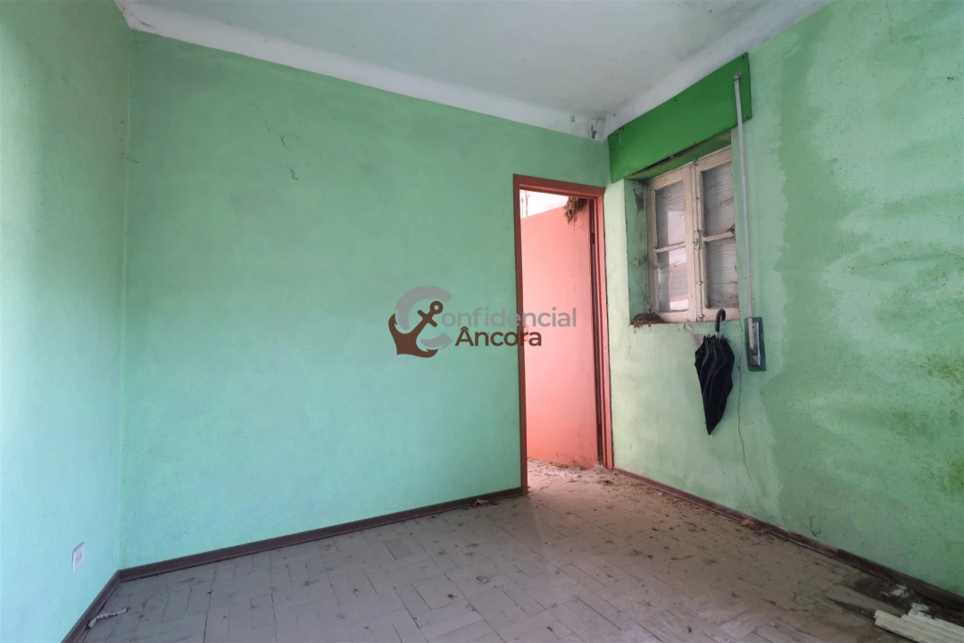 Moradia T2 para Venda em Folgosinho Foto 10