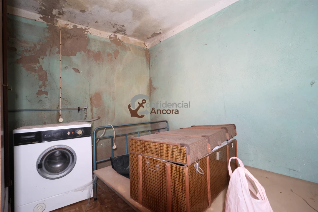 Moradia T2 para Venda em Folgosinho Foto 7