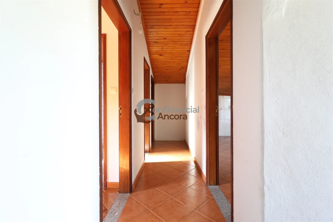 Apartamento T2 para Venda em Melo e Nabais Foto 13