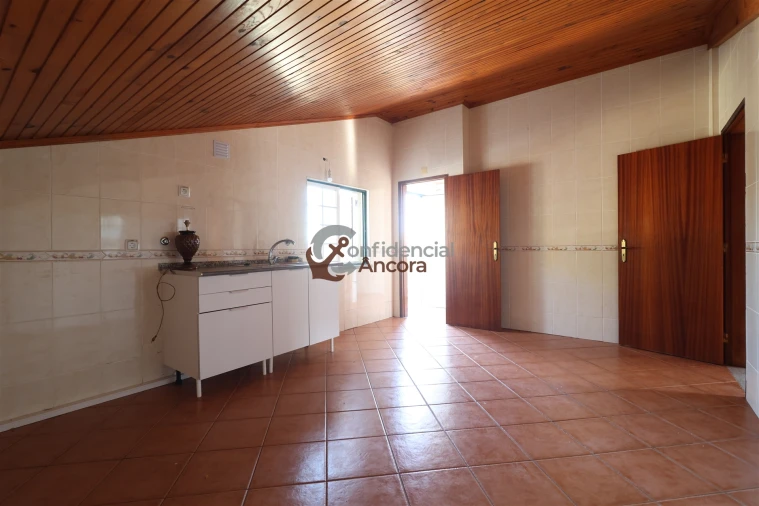Apartamento T2 para Venda em Melo e Nabais