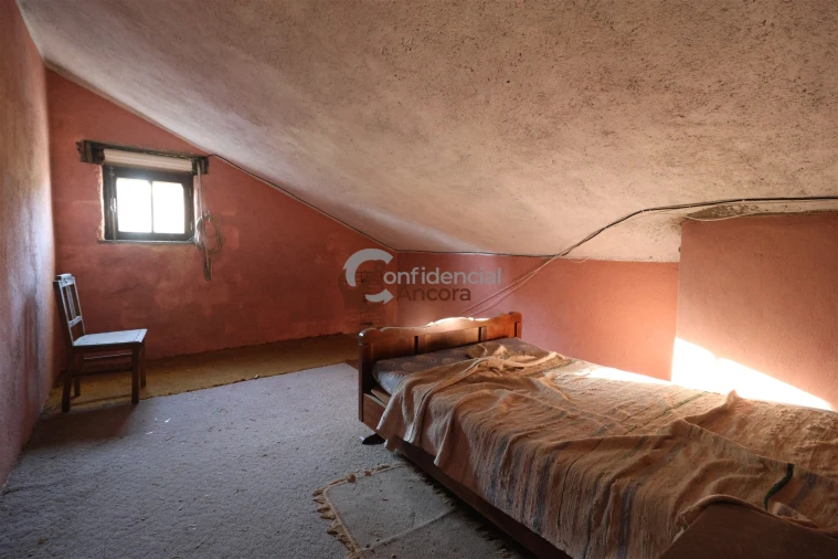 Moradia T3 para Venda em Gouveia (São Pedro e São Julião) Foto 33