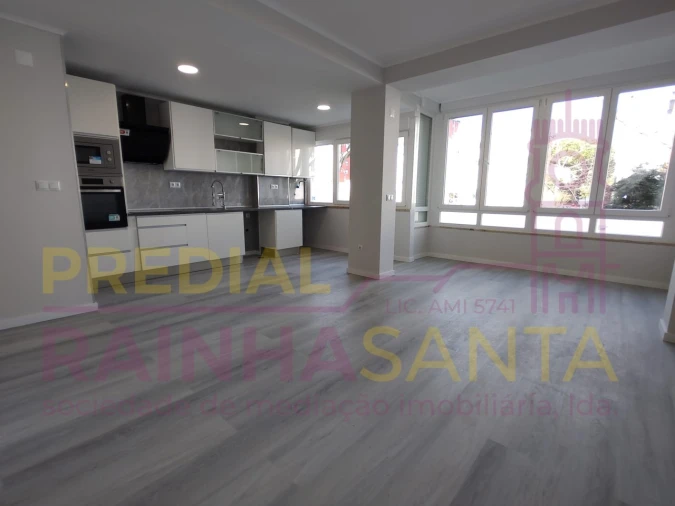 Apartamento T2 para Venda em Oeiras e São Julião da Barra, Paço de Arcos e Caxias Foto 9