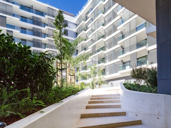 Apartamento T1 para Arrendamento em Avenidas Novas Foto 12