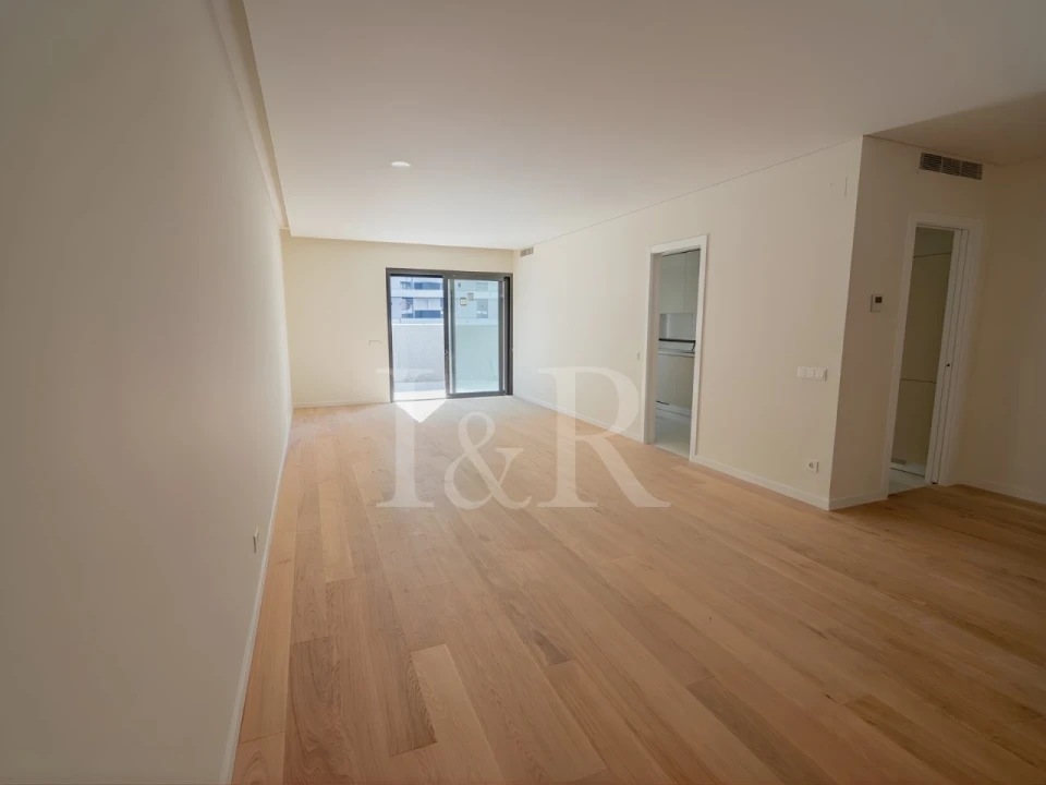 Apartamento T3 para Venda em Algés, Linda-A-Velha e Cruz Quebrada-Dafundo Foto 7