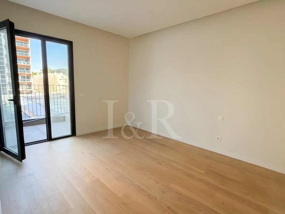 Apartamento T3 para Venda em Algés, Linda-A-Velha e Cruz Quebrada-Dafundo Foto 11