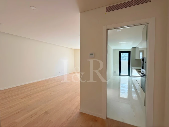 Apartamento T3 para Venda em Algés, Linda-A-Velha e Cruz Quebrada-Dafundo Foto 5