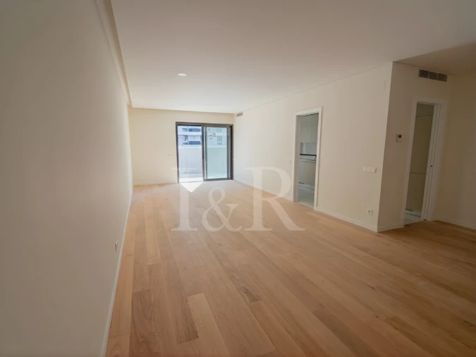 Apartamento T3 para Venda em Algés, Linda-A-Velha e Cruz Quebrada-Dafundo Foto 7