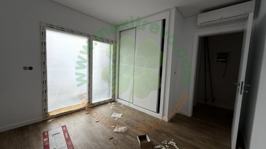 Moradia T4 para Venda em Fernao Ferro Foto 8