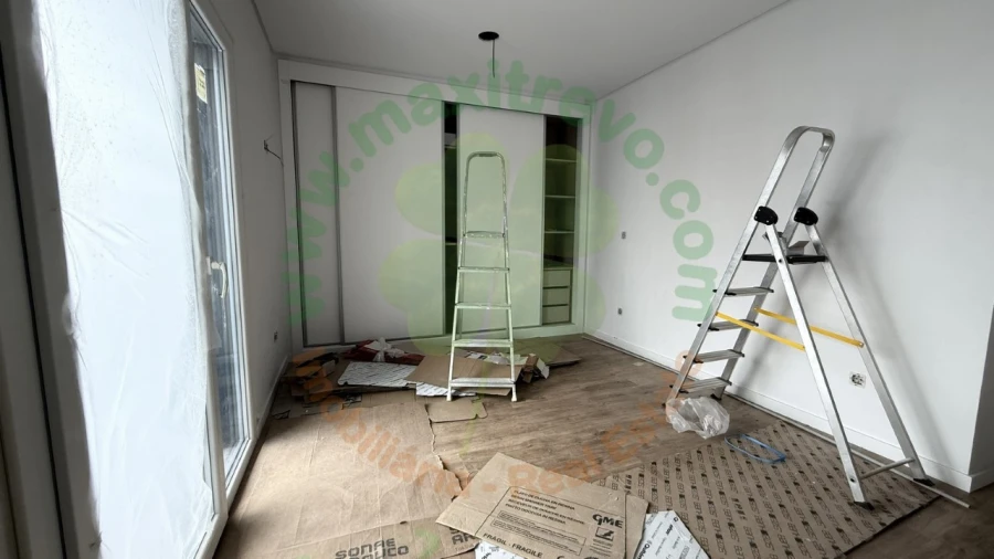 Moradia T4 para Venda em Fernao Ferro Foto 19