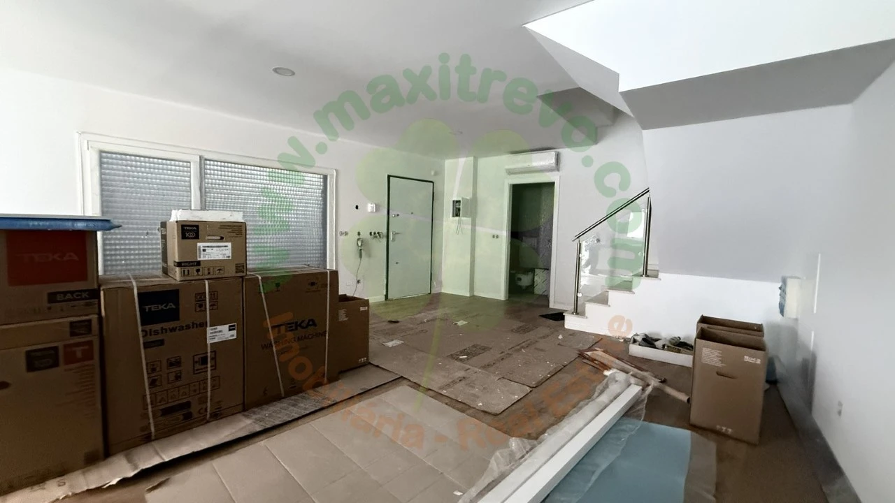 Moradia T4 para Venda em Fernao Ferro Foto 6