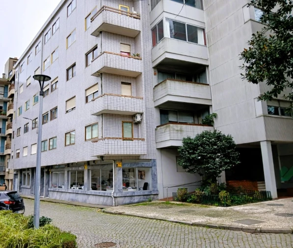 Apartamento T4 para Venda em Cedofeita, Santo Ildefonso, Sé, Miragaia, São Nicolau e Vitória Foto 7