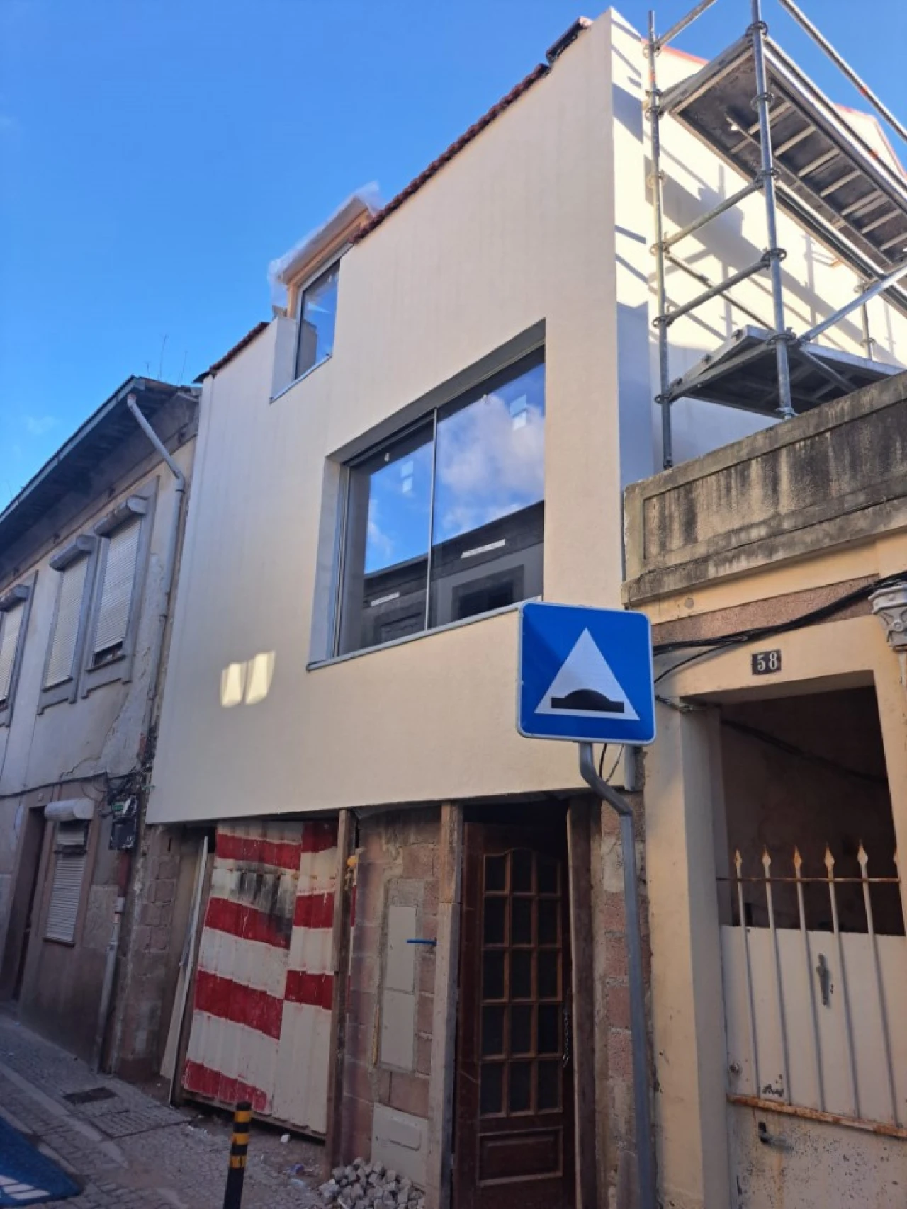 Moradia T2 para Venda em Cedofeita, Santo Ildefonso, Sé, Miragaia, São Nicolau e Vitória Foto 1