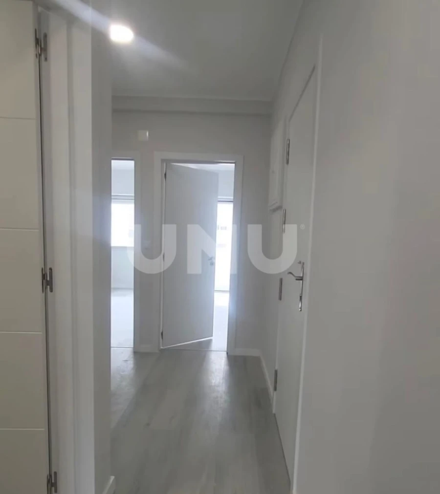 Apartamento T2 para Venda em Oeiras e São Julião da Barra, Paço de Arcos e Caxias Foto 6