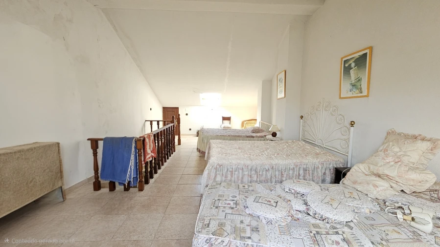 Moradia T3 para Venda em Atouguia da Baleia Foto 17