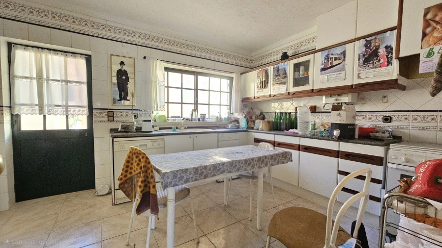 Moradia T3 para Venda em Atouguia da Baleia Foto 6