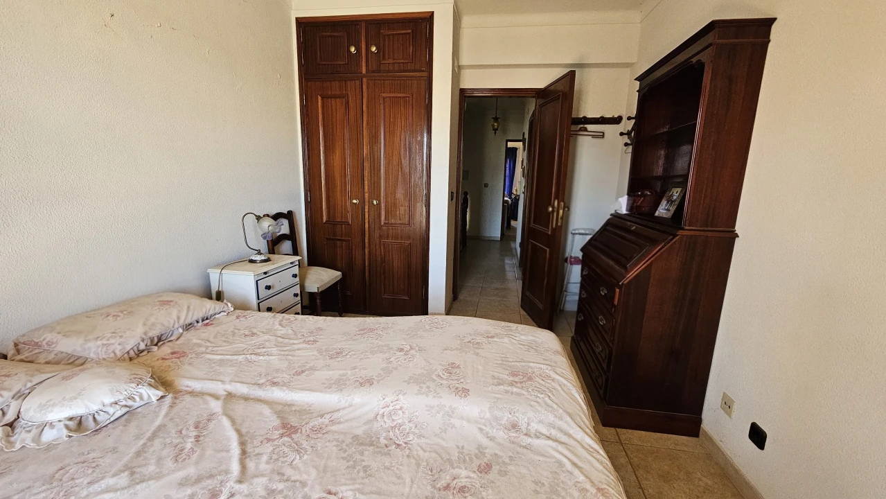 Moradia T3 para Venda em Atouguia da Baleia Foto 14