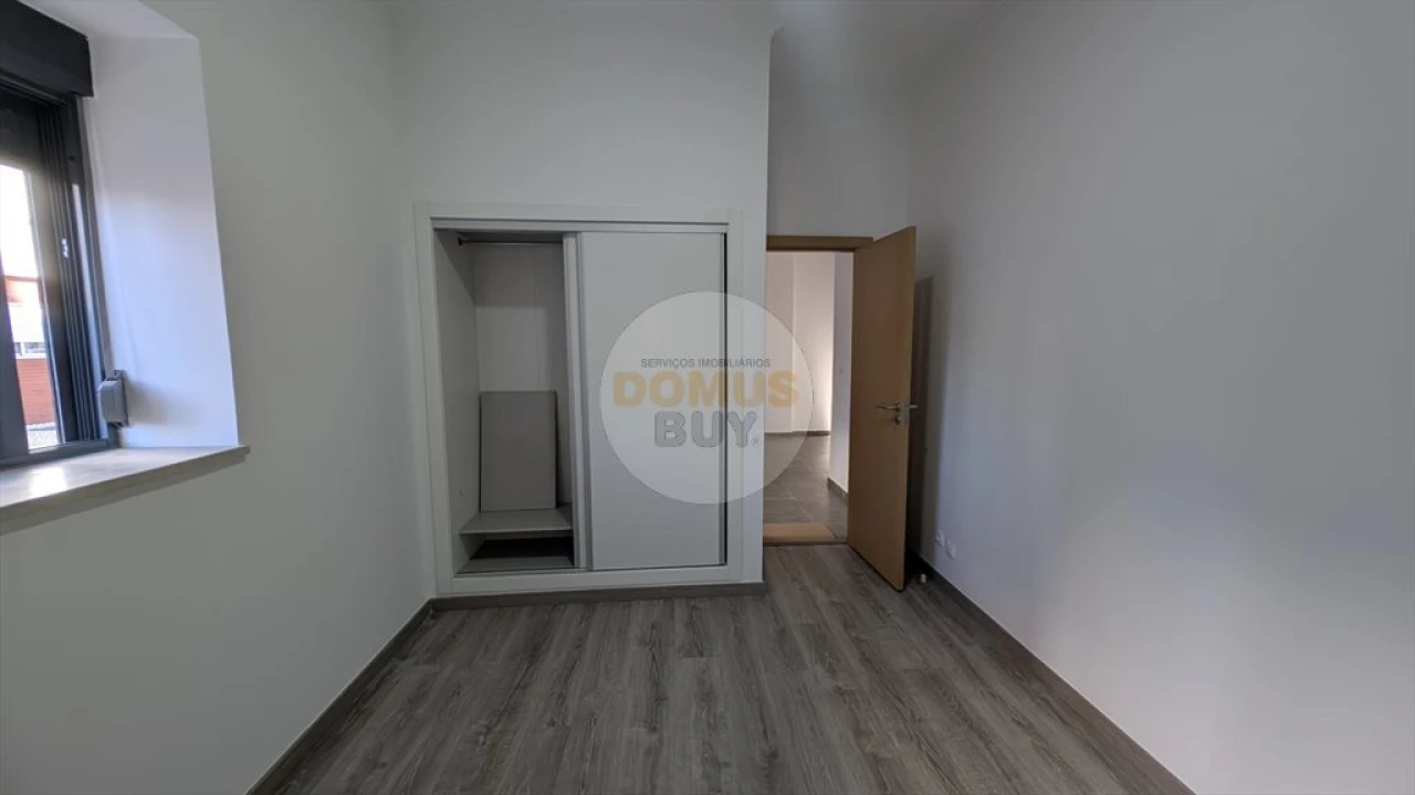 Moradia T3 para Venda em Baixa da Banheira e Vale da Amoreira Foto 6