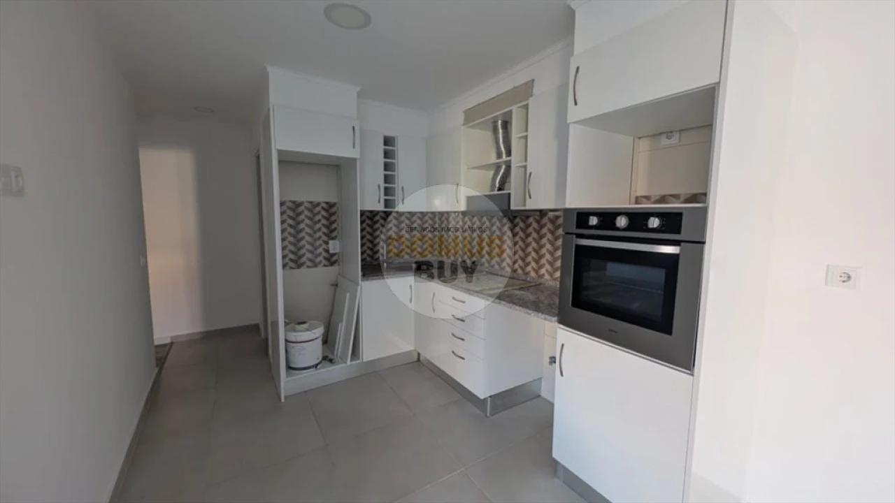 Moradia T2 para Venda em Baixa da Banheira e Vale da Amoreira Foto 4