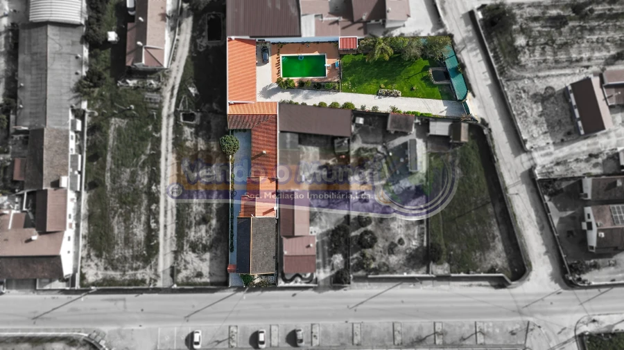 Moradia T4 para Venda em Marinhais Foto 2