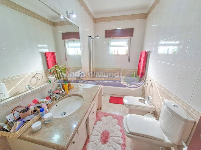 Moradia T4 para Venda em Marinhais Foto 17