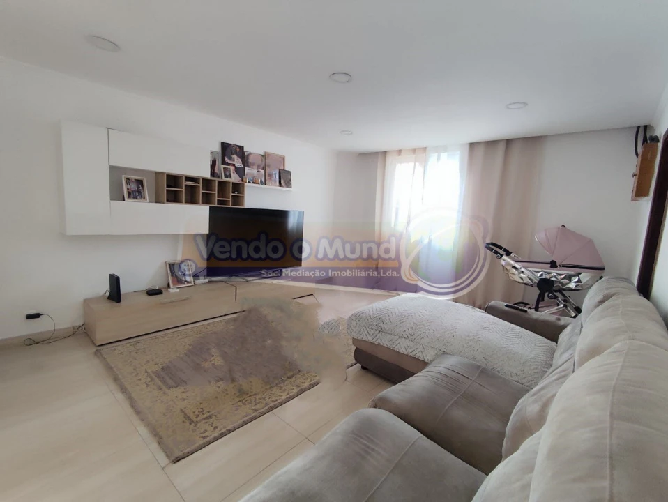 Moradia T3 para Venda em Coruche, Fajarda e Erra Foto 8