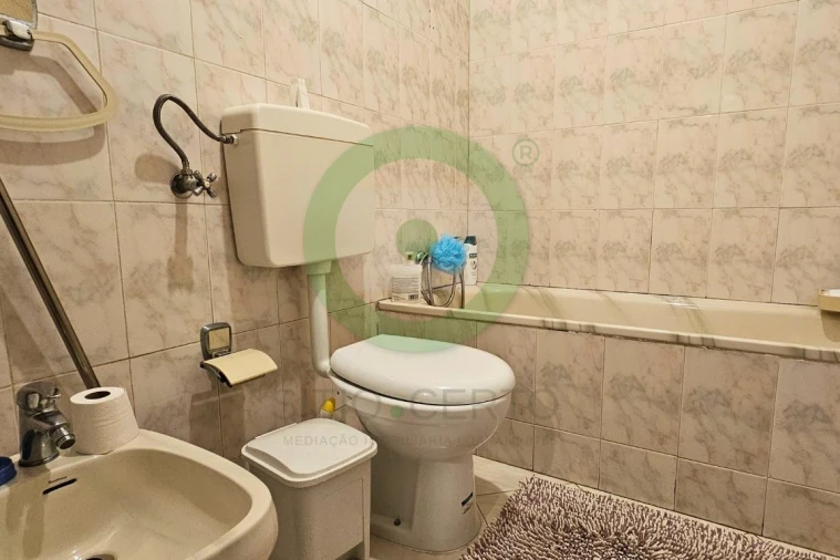 Apartamento T1 para Venda em Santa Maria Maior Foto 10