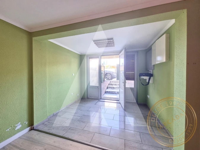 Loja para Venda em Corroios Foto 8