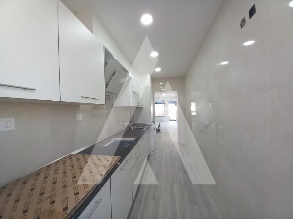 Apartamento T3 para Venda em Costa da Caparica Foto 7