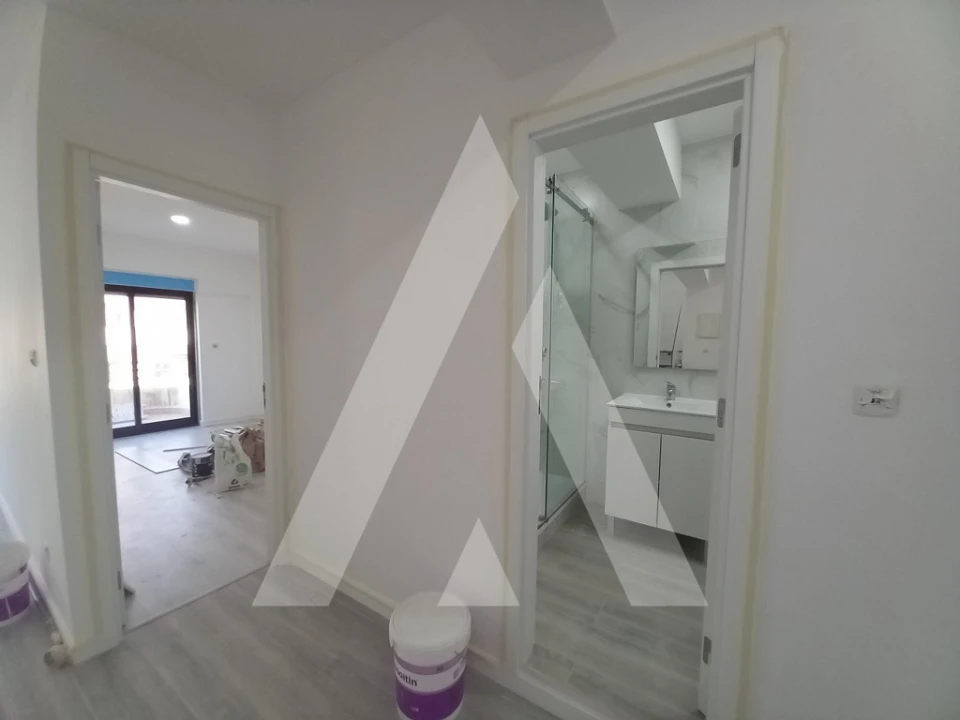 Apartamento T3 para Venda em Costa da Caparica Foto 11
