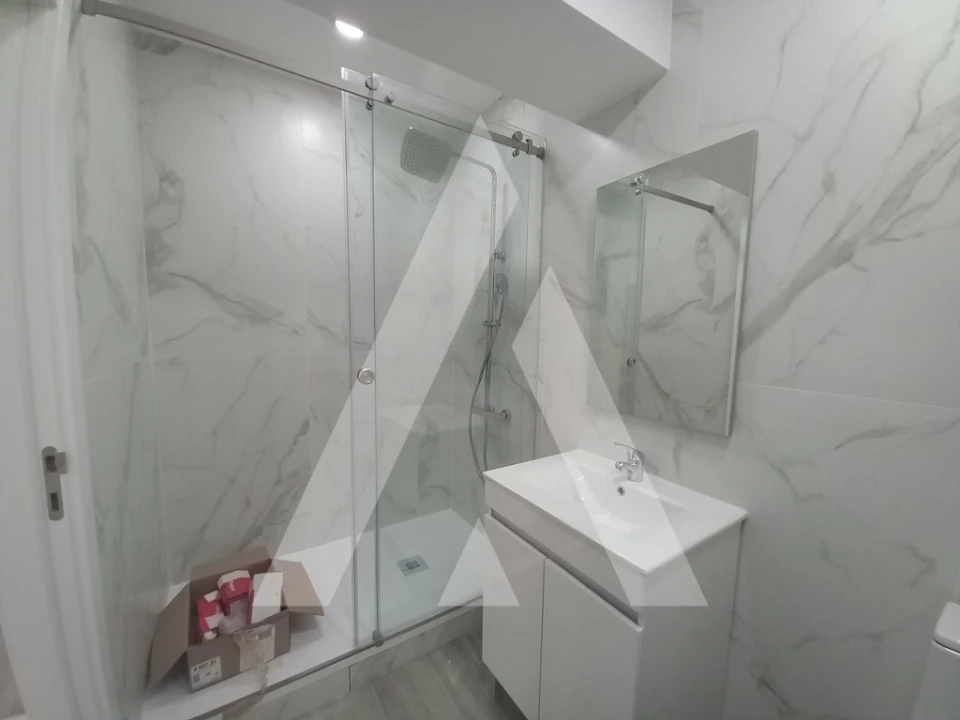 Apartamento T3 para Venda em Costa da Caparica Foto 12