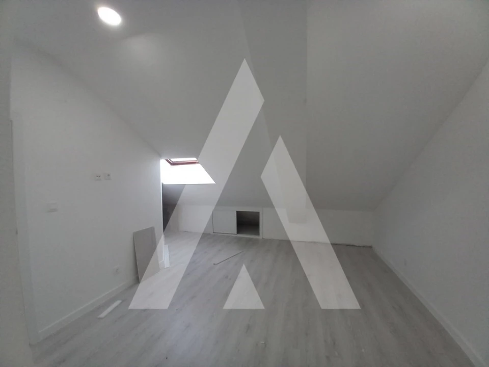 Apartamento T3 para Venda em Costa da Caparica Foto 30