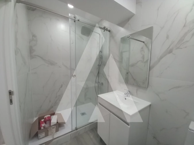 Apartamento T3 para Venda em Costa da Caparica Foto 12