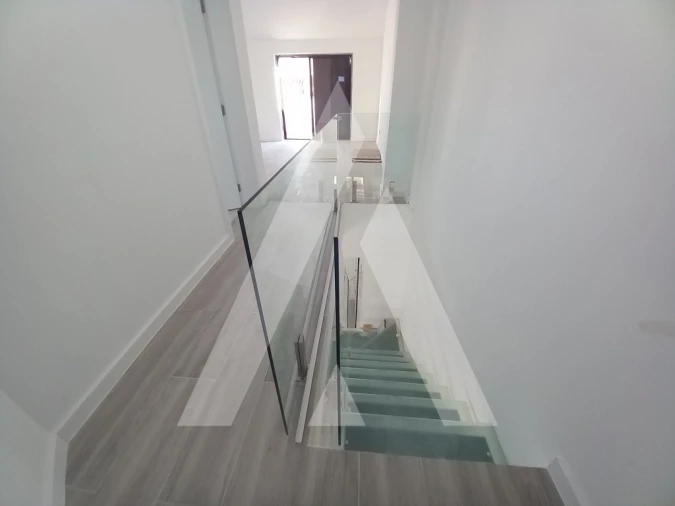 Apartamento T3 para Venda em Costa da Caparica Foto 23