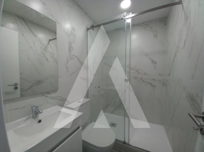 Apartamento T3 para Venda em Costa da Caparica Foto 28