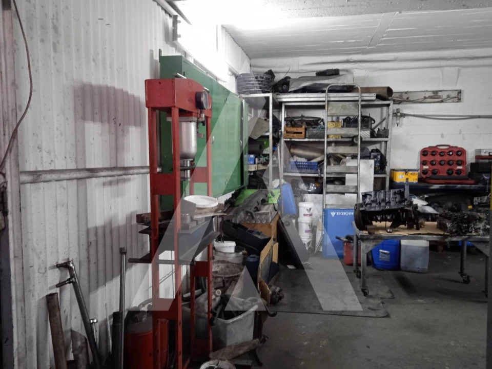 Garagem para Venda em Seixal, Arrentela e Aldeia de Paio Pires Foto 6