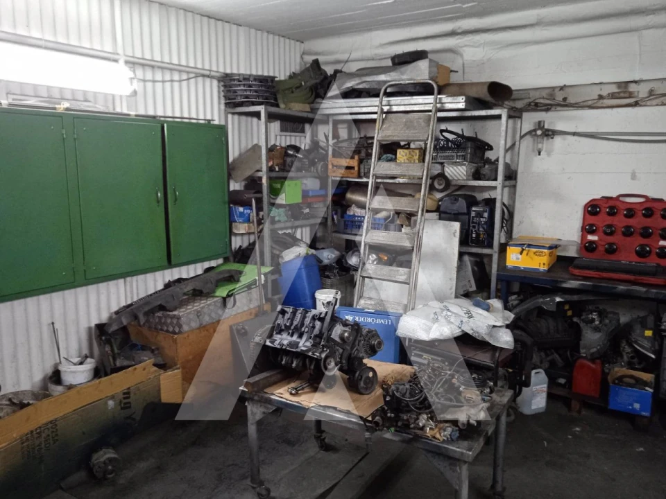 Garagem para Venda em Seixal, Arrentela e Aldeia de Paio Pires Foto 8