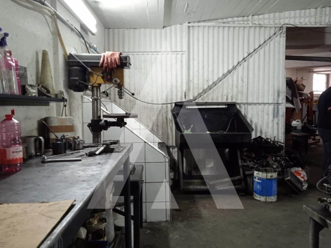 Garagem para Venda em Seixal, Arrentela e Aldeia de Paio Pires Foto 7