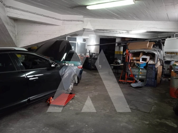 Garagem para Venda em Seixal, Arrentela e Aldeia de Paio Pires Foto 17