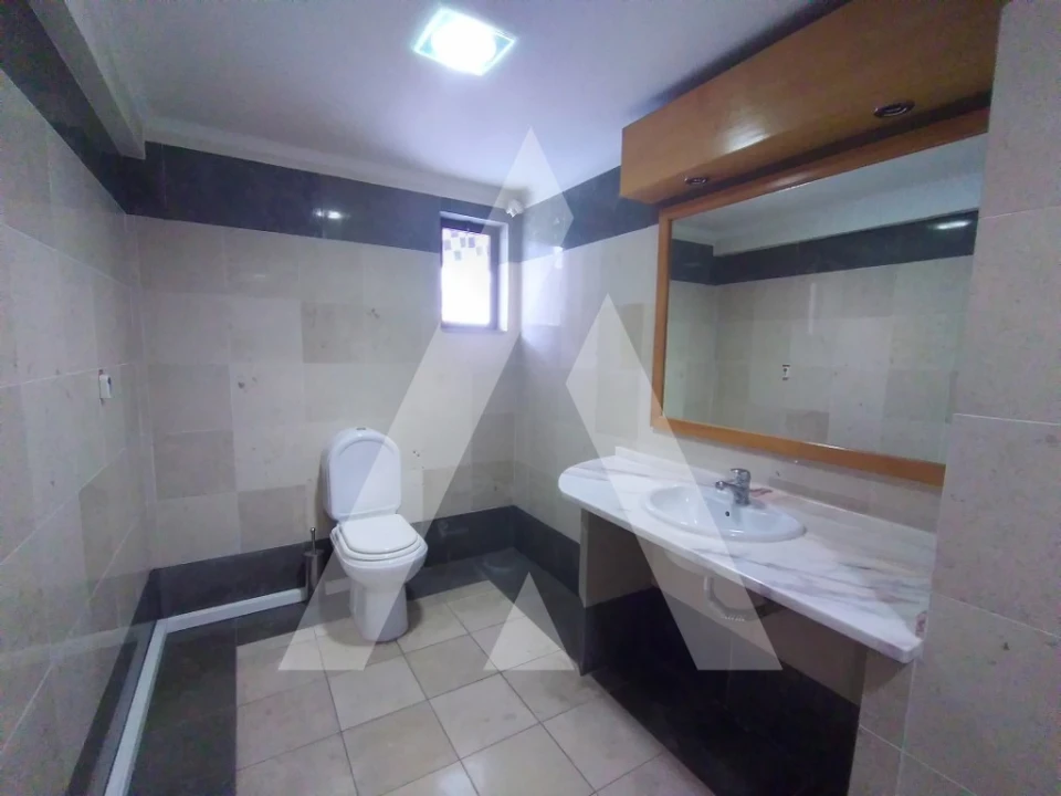 Loja para Venda em Alto do Seixalinho, Santo André e Verderena Foto 6