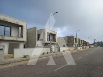 Moradia T4 para Venda em Corroios
