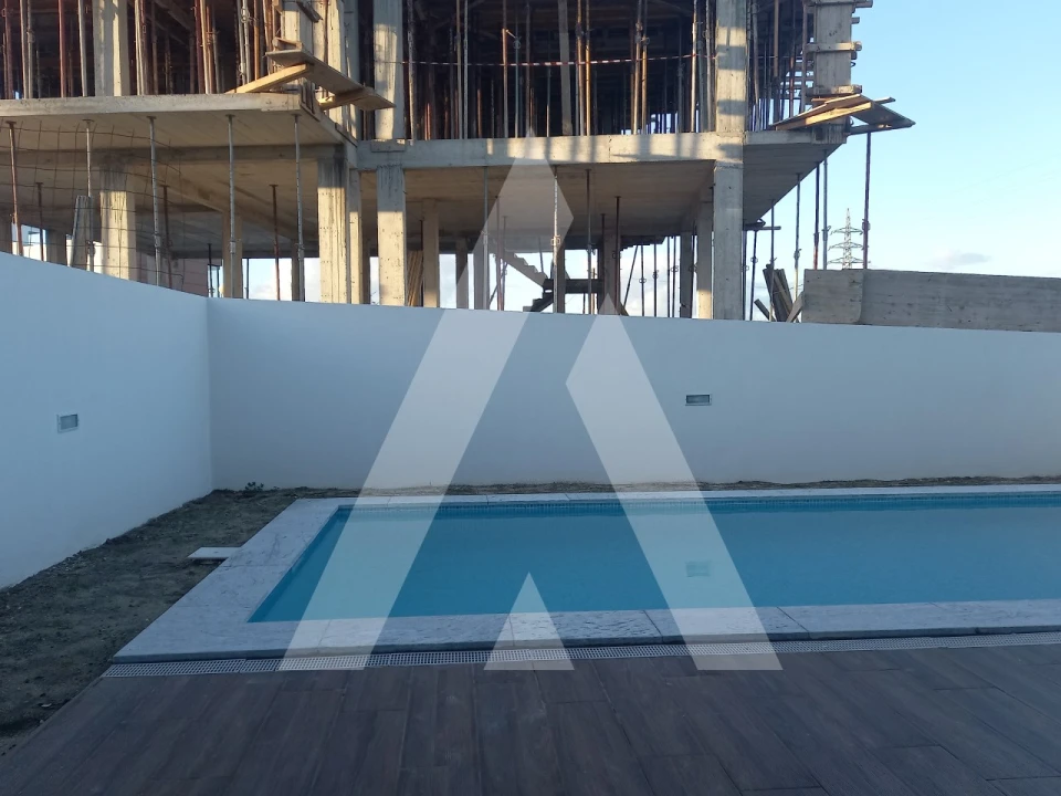 Moradia T5 para Venda em Charneca de Caparica e Sobreda Foto 26
