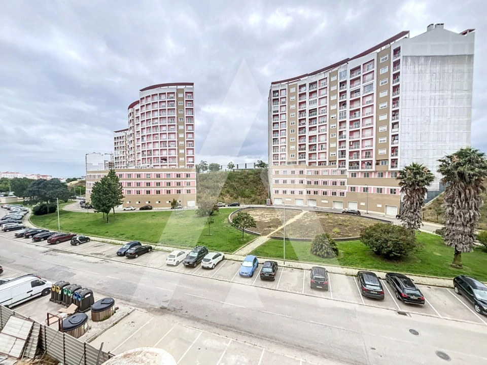 Apartamento T2 para Venda em Corroios Foto 28
