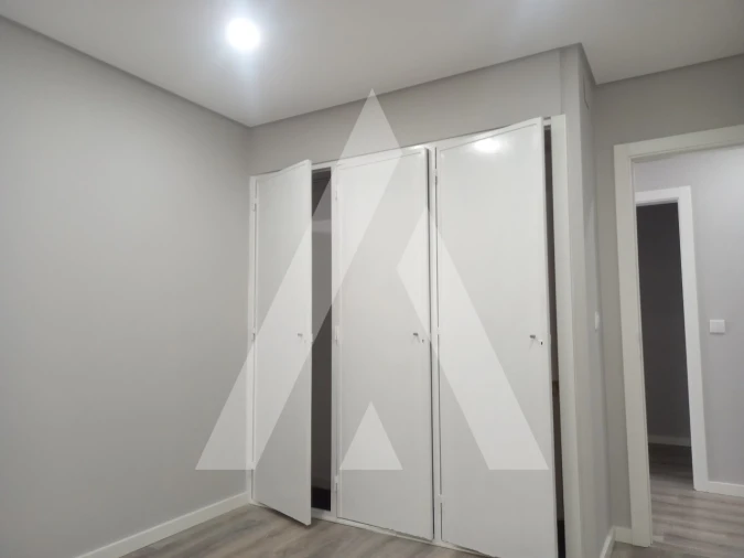 Apartamento T3 para Venda em Amora Foto 13